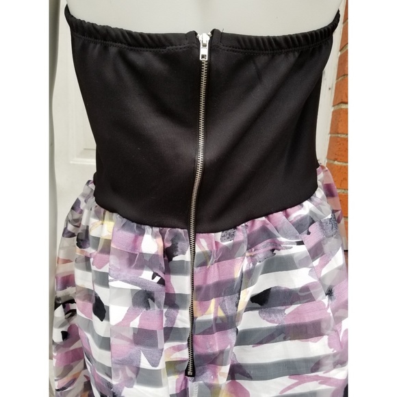 Strapless High Low Skater Dress - Picture 4 of 8